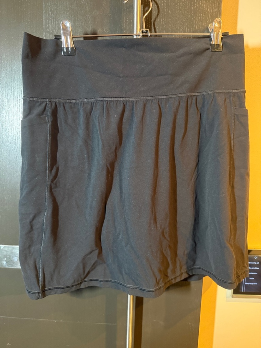 Athleta Black Salutation Stash-Pocket Skort